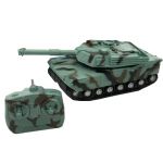 383-20 1:24 SCALE RADIO CONTROL TANK